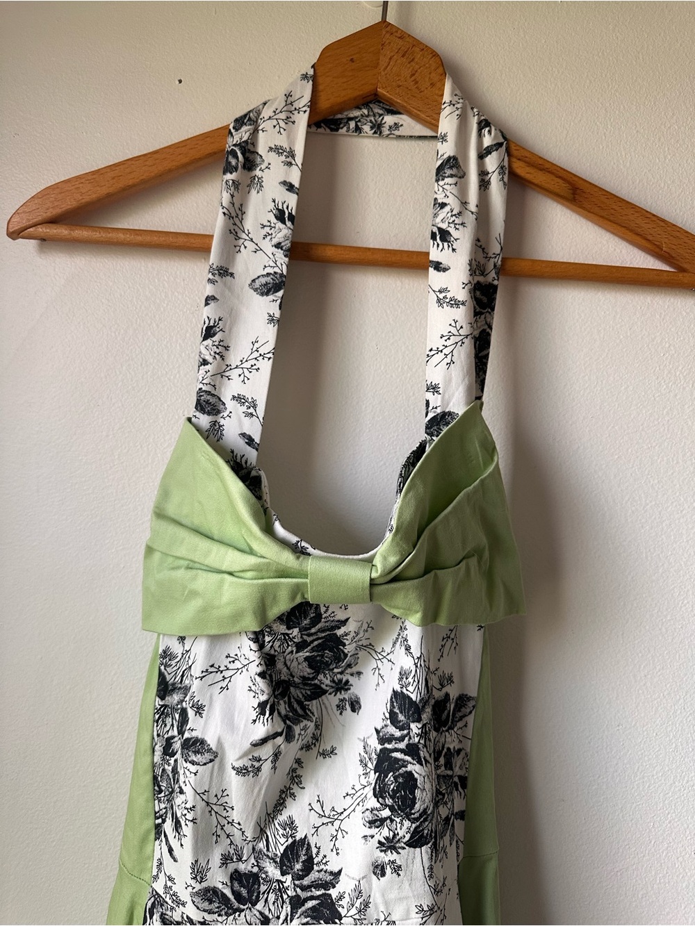 Boutique Green and White Floral Fit-and-Flare Dress with Bow